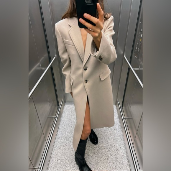 ZARA NEW WITH TAGS COAT WITH MANTECO WOOL ZW COLLECTION BLOGGER’S FAVORITE 😍 - Picture 4 of 15